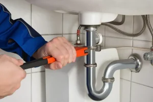 Common Pipe Problems a Plumber in Sandy Can Fix with Repiping