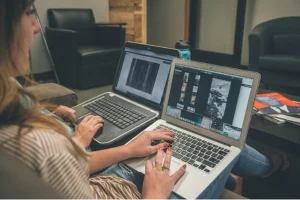 Crafting Moments That Sell: The Power of Professional Video Marketing 