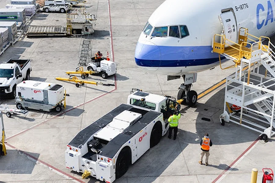 What Happens Behind the Scenes of Air Cargo Handling