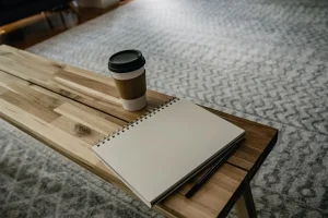 The Ingenious Solution to Dynamic Living Spaces: Extendable Coffee Tables