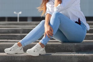 The Versatility and Appeal of Women’s Sneakers