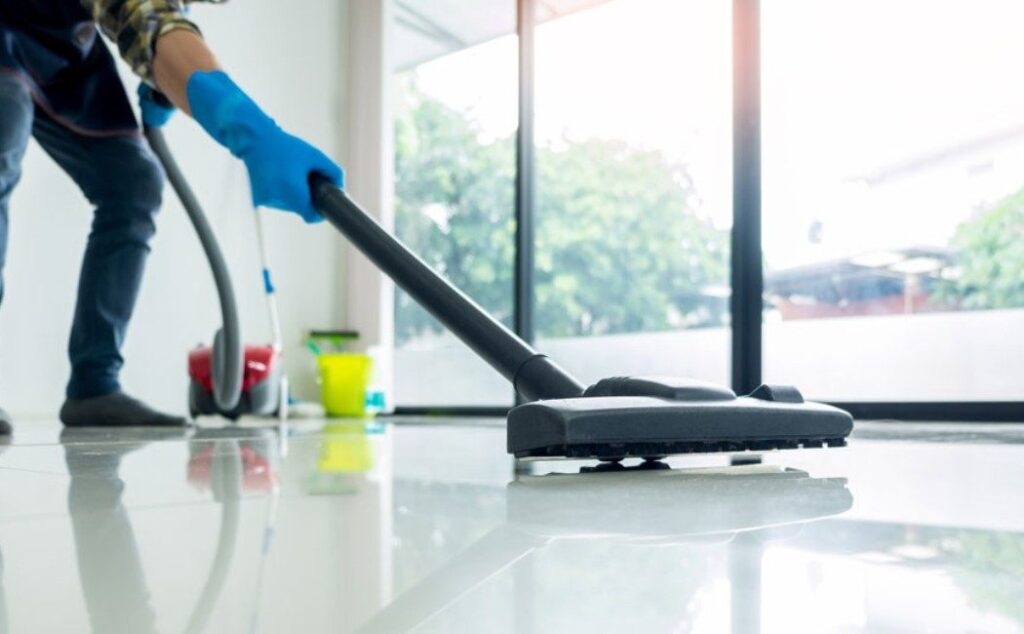 The Impact of Professional Cleaning on Workplace Productivity