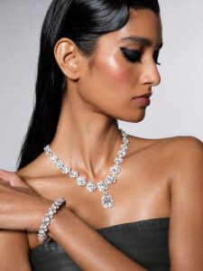 Comparing Lab Grown Diamond Jewelry Retailers: What to Know
